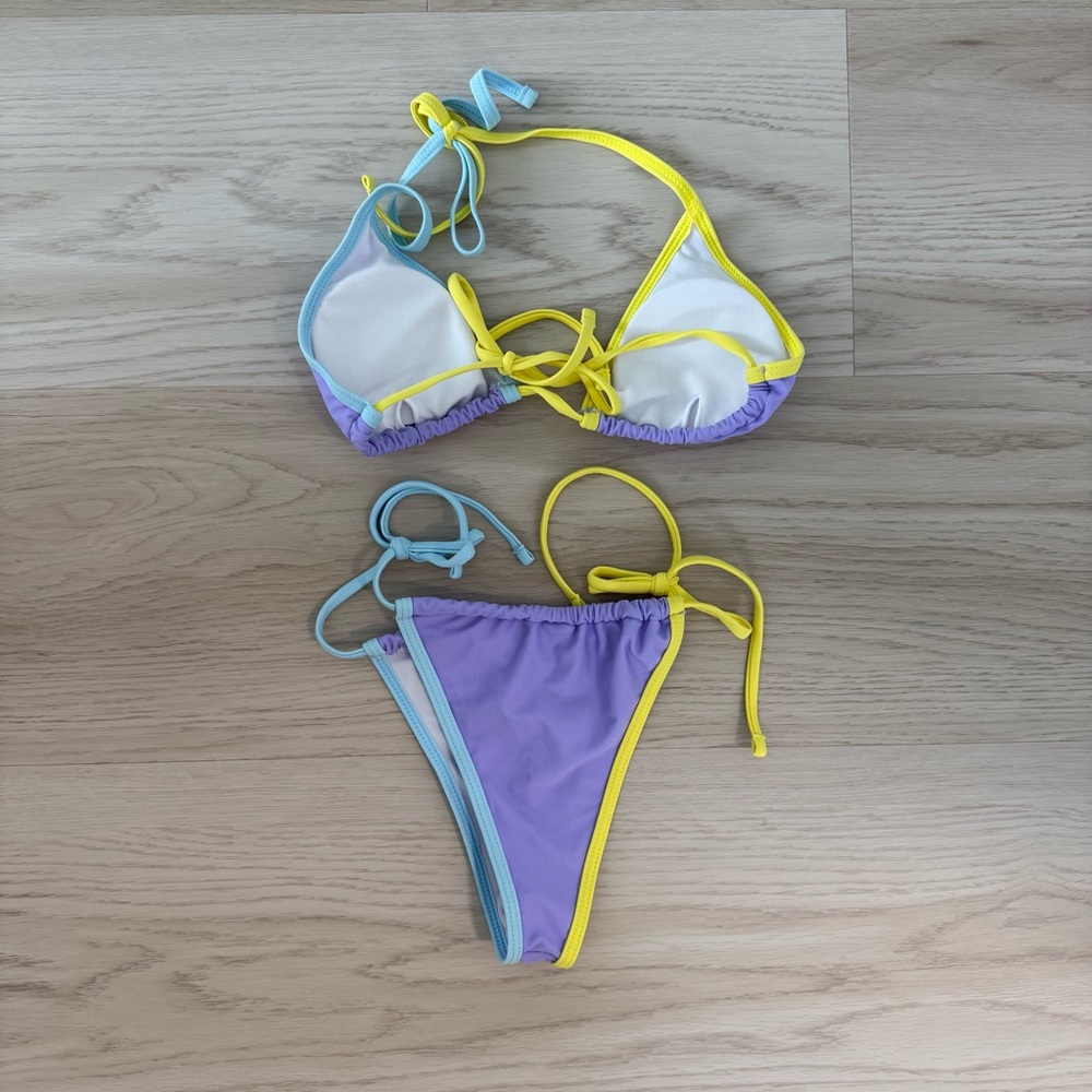 Bikini Set - Picture 2 of 2